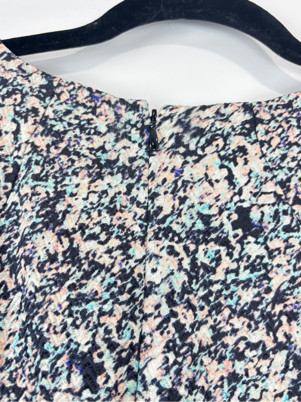 Club Monaco Silk Wool Blend Shift Dress Mini 00 Black Multicolor Textured Print - Picture 6 of 12
